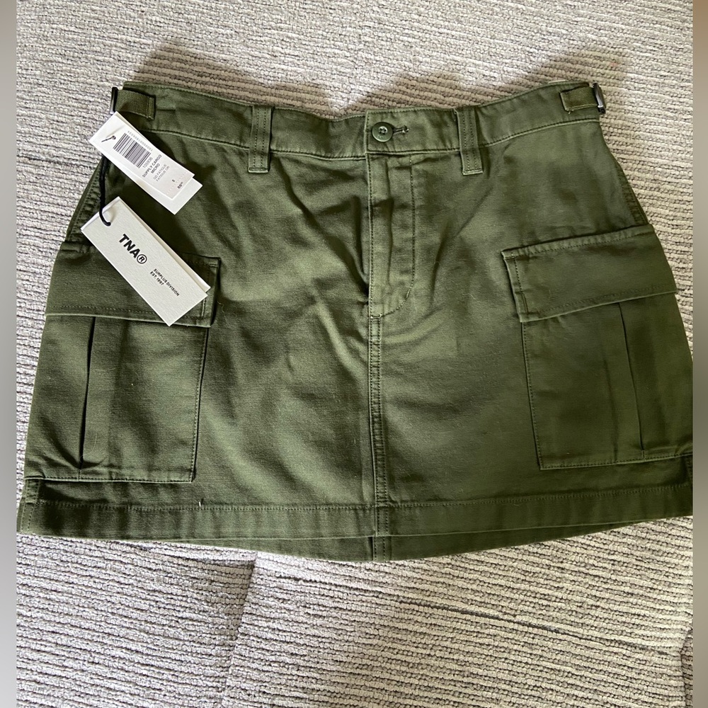 NWT Aritzia supply cargo micro skirt